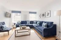 Destiny Scotland - Royal Mile Residence
