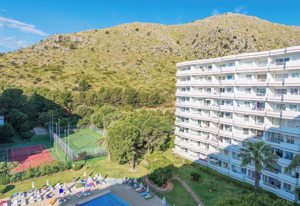 hotel overview picture