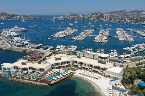 Yalikavak Marina Hotel by Social Living Collection