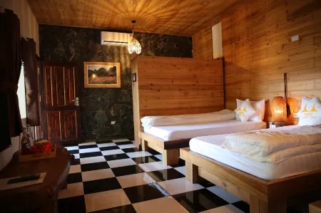 Ha Giang Historic Hotel & Tours Отели в г. P. Minh Khai