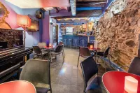 Hotel Cal Llop Hotels in Gratallops