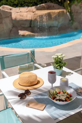 Bordoy Cosmopolitan Hotels near Palma Beach