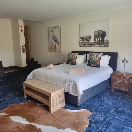 The Highlander Hotel Dullstroom Hotels in Belfast