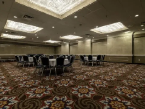 コーズウェイベイ ホテル ランシングのホテル