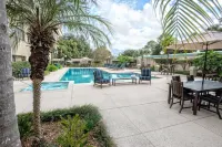 Brent House Hotel - piscine
