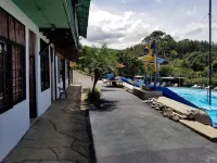 Hotel Monte Campana Heredia - piscina
