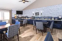AmericInn by Wyndham Rapid City - breakfast