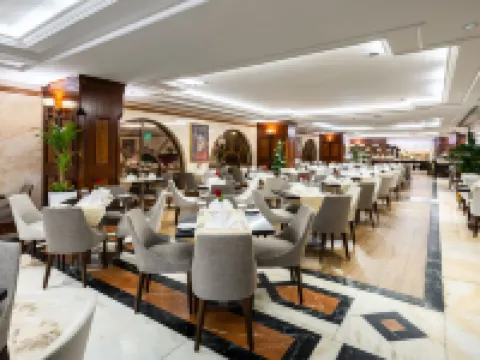 โรงแรมเอมาร์ รอยัล อัล มาดีนา โรงแรมในเมดินา