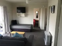 252 Beachside Motels & Holiday Park Hotels near Hokitika Beach Sign