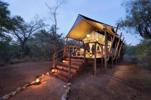 Kwafubesi Tented Safari Camp - parking