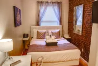 Chelsea Inn - Inns