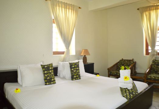 코코넛 그로브 브릿지 하우스 내부 편의 시설