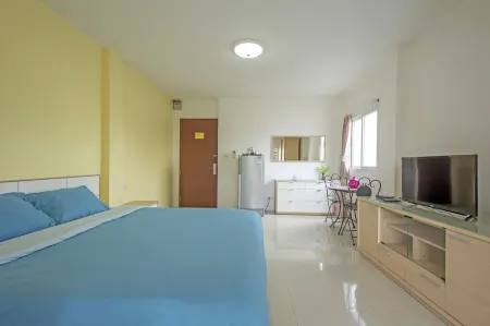 Sansuk Apartment Отели рядом с достопримечательностью «Университет Рангсит»