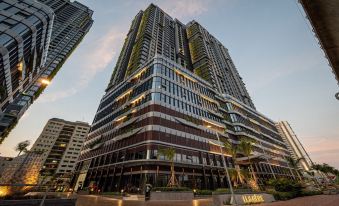 Lumiere Vacation by Kvg Suite Apartment