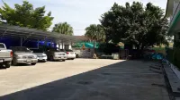 Khun Chaweng Resort - parking