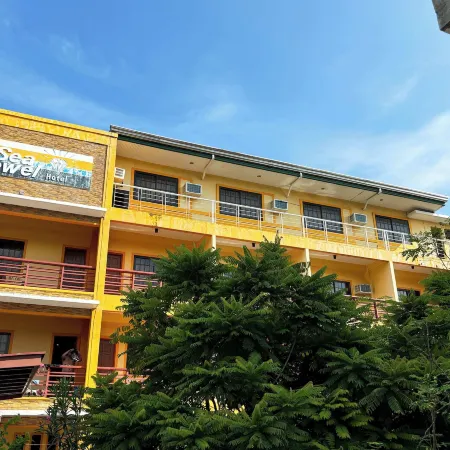 Sea Jewel Hotel Puerto Galera powered by Cocotel