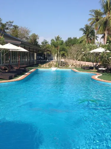 รูปภาพของเช็คอิน แอนด์ ชิลล์เอาท์ ท่าเรือแหลมศอก