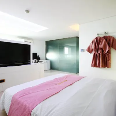 Q Hotel Hotels near Heyri Art Valley