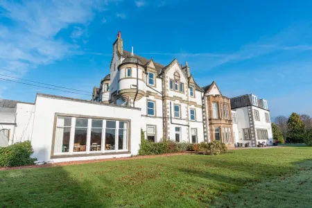 The Park Отели в г. Пиблс