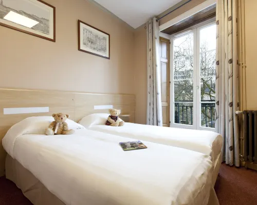 Logis Hôtel Duquesne Hotels in Nantes