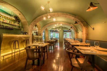 Hotel da Baixa Отели рядом с достопримечательностью «Смотровая площадка Сан Педру де Алкантара»