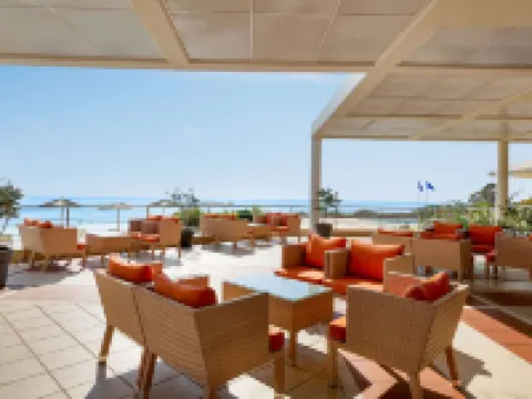 Ramada Plaza by Wyndham Thraki Hoteles en Unidad periferica de Evros