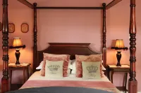 The Lighthouse Guesthouse Các khách sạn ở Bo-Karoo