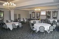Brackenborough Lakes Resort Hotels in Louth