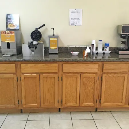 Americas Best Value Inn and Suites Greenwood