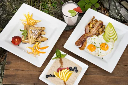 Big Meadows Lodge Отели в г. Робертсон