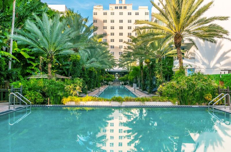 National Hotel, An Adult Only Oceanfront Resort photo 4