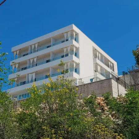 Sunset Shoreline Saranda - Sea View - Free Private Parking - Pool