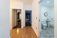 Comfort Zone Serviced Apartments - Condos
