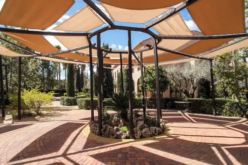 Ad Hoc Parque Hotels in LEliana