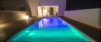 Salto Hotel y Casino - Pools