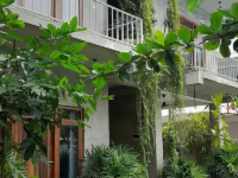 阿魯幹姆灣沖浪幫飯店 阿魯加姆灣附近的飯店