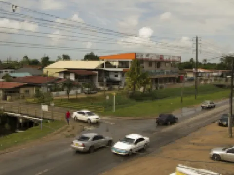 ハッピー ホリデイズ レジデンシーズ パラマリボのホテル