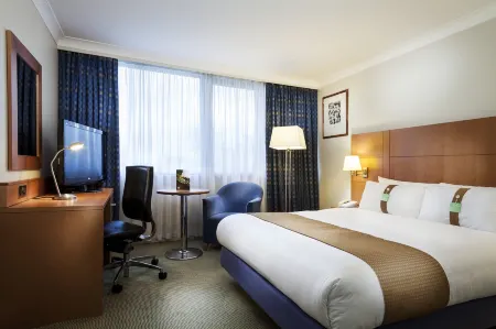 Holiday Inn Glasgow Airport