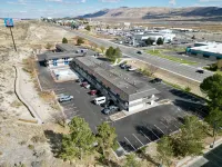 Motel 6 Elko, NV - parking
