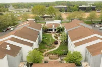 كورتيارد باي ماريوت لينكروفت ريد بانك Hotels near Sandy Hook Beach