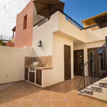 Casa Del Vino 2Br by Casago