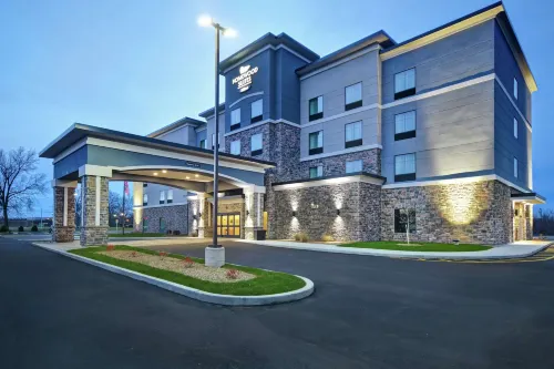 Homewood Suites by Hilton Orange New Haven Отели в г. Ориндж