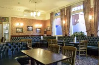 The Seven Stars Hotel a Hagley