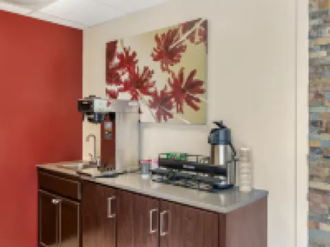 Red Roof Inn Atlanta - Kennesaw State University Hotels in Kennesaw