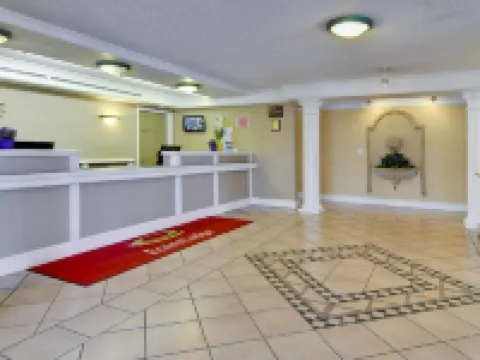 Econo Lodge Kalamazoo Near Wings Stadium Hotels in Kalamazoo