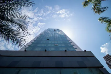 Bourbon Belo Horizonte Savassi Отели в г. Nova Lima