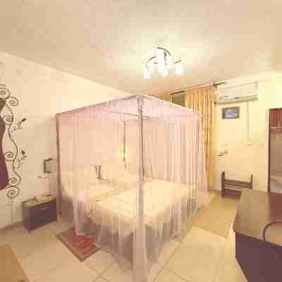 加和山飯店 Rooms