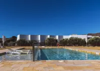 Oro y Luz - Pools