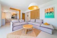 Increteblue Suites Hotels in Lampi