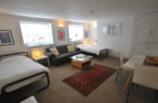 Churchill Guest House